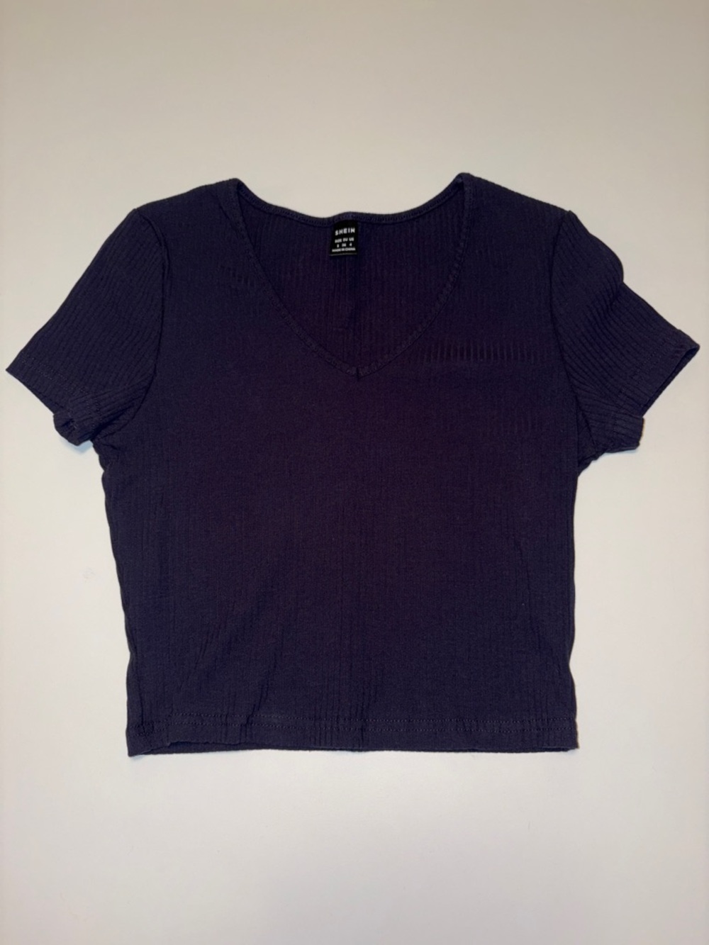 Black Ribbed V-Neck Short Sleeve Tee